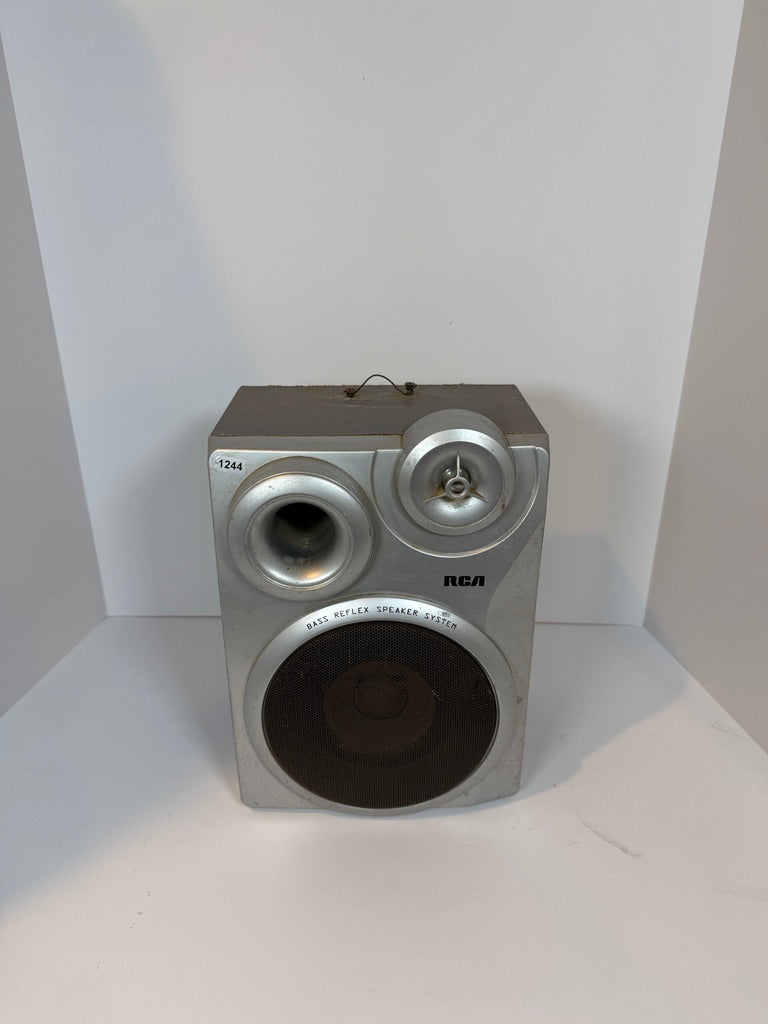 2000's RCA Bass Reflex Speaker Pair