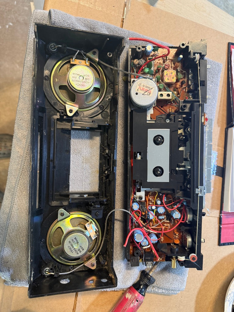 1980's General Electric (GE) Portable Mini Boombox