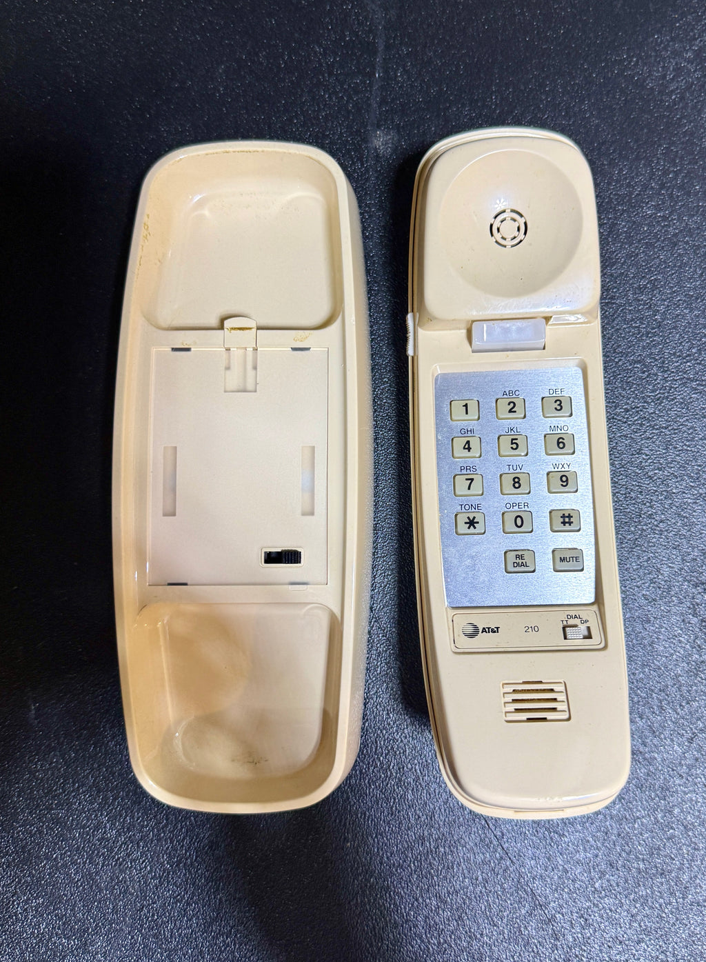 1990 ATT Button Dial Telephone