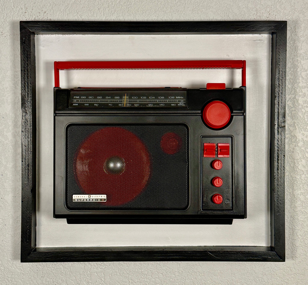 1980's General Electric (GE) Radio