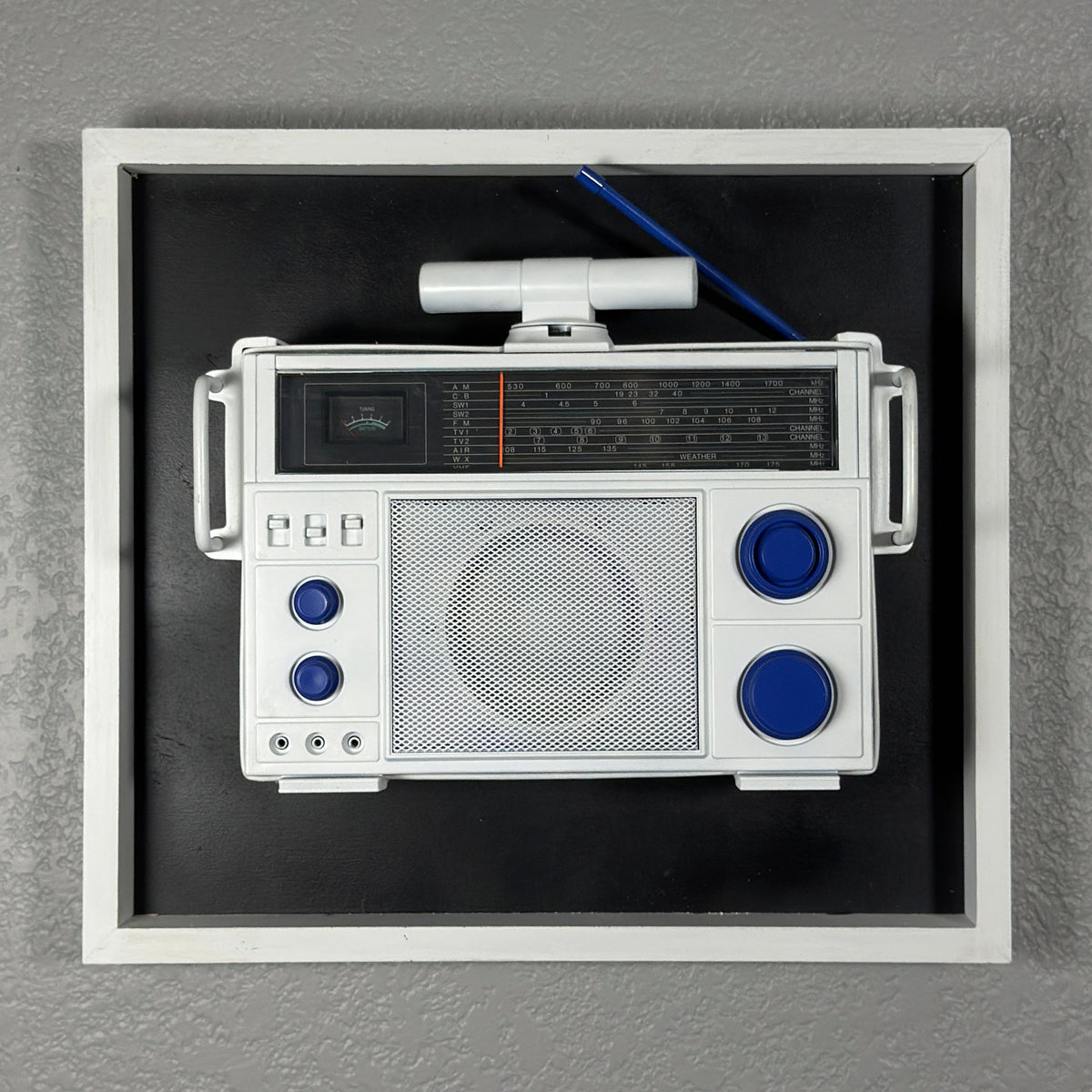 1970's / 1980's Realistic Multi-Band Radio