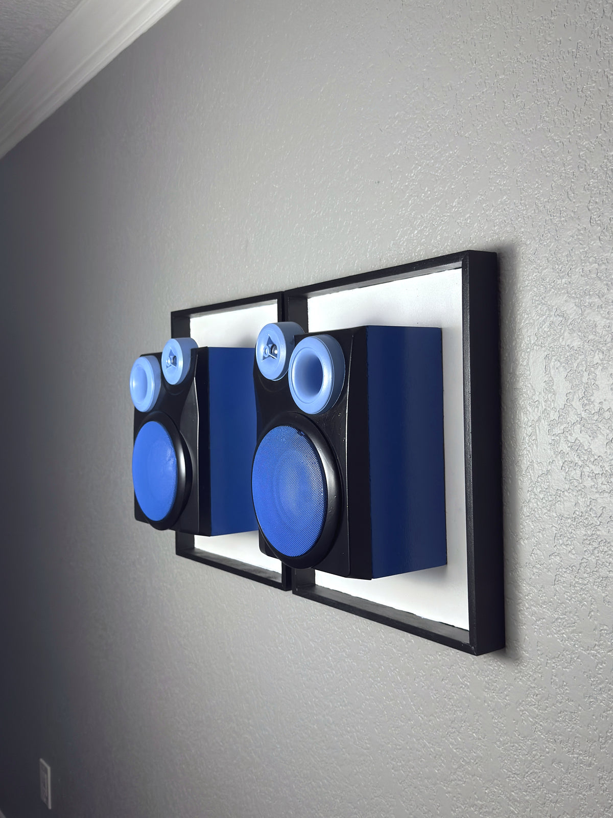 2000's RCA Bass Reflex Speaker Pair